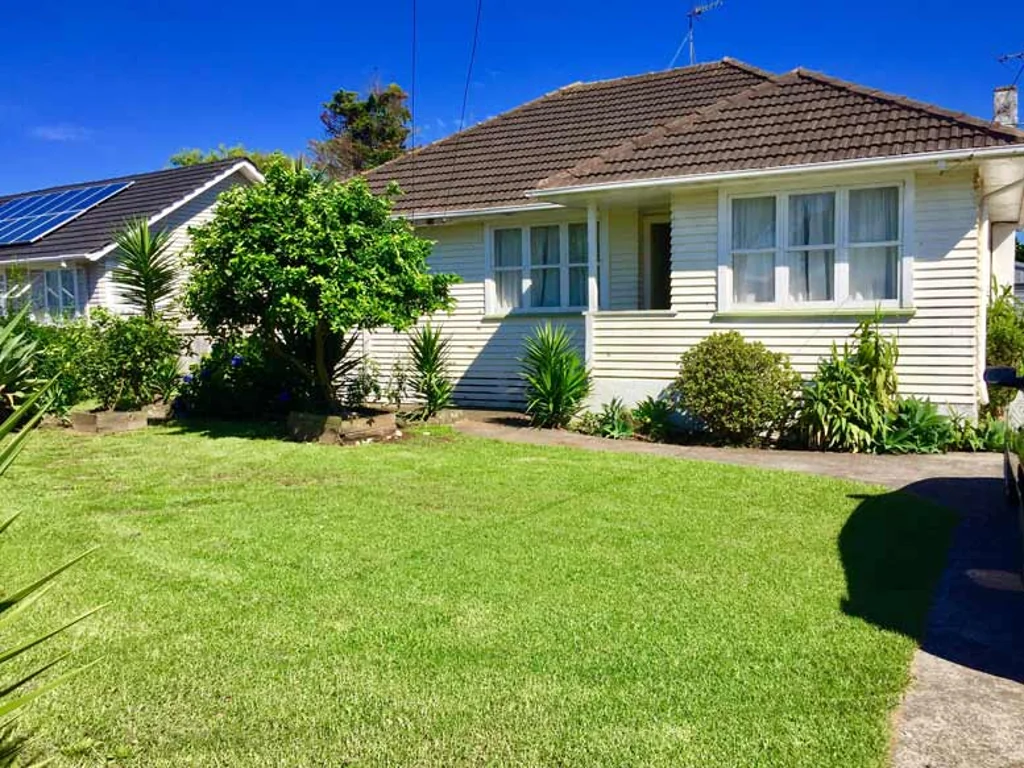 Four bedroom in Mt Wellington