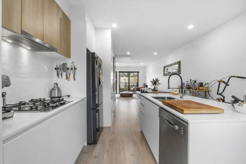 9/3 Lowrie Street, Dickson, ACT 2602, 2 Bedrooms, 2 Bathrooms, Townhouse