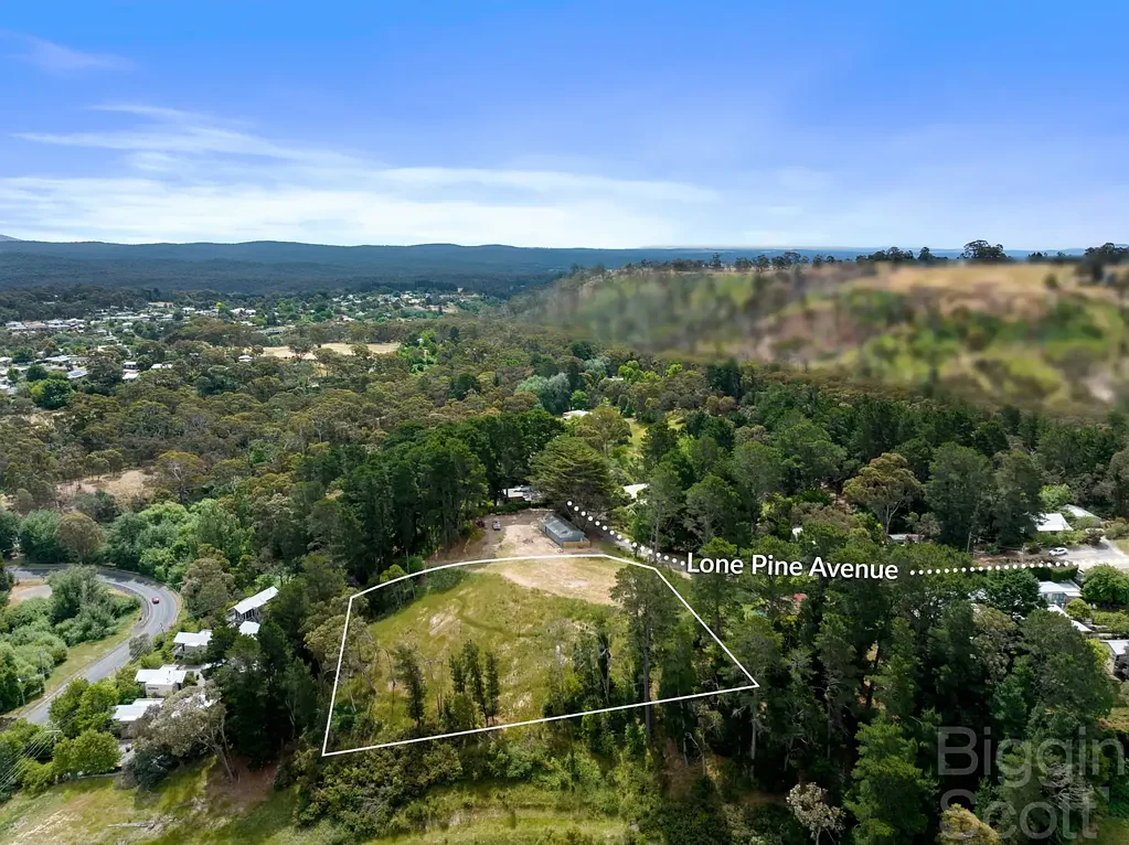 Hepburn Springs 1 Acre of Vacant Land with Planning Permit in Prime Location