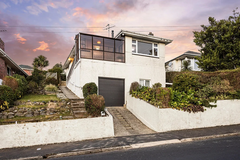Helensburgh 3침실 Sunny 1960s Gem in Sought-After Helensburgh