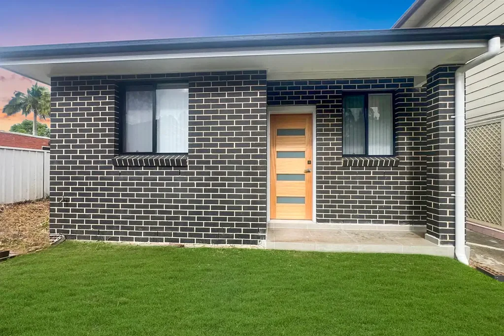 STUNNING FAMILY HOME IN PRIME LOCATION OF CARRAMAR