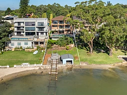 58 Pellisier Road, Putney