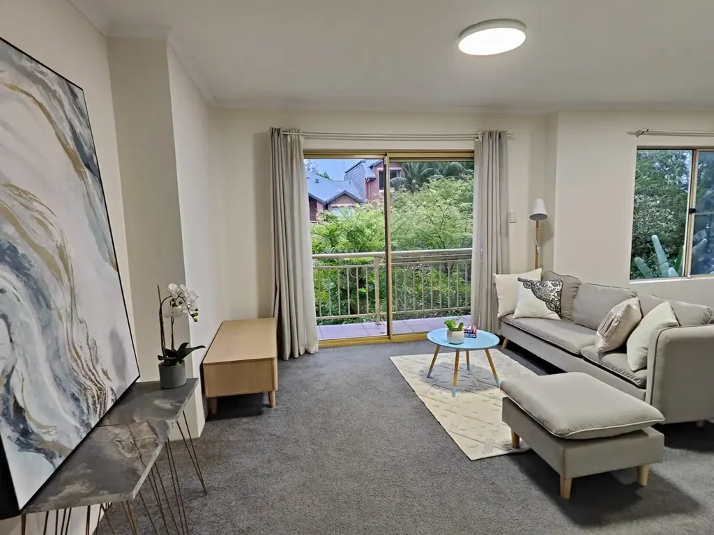 Bright and Spacious Apartment in a Prime Location