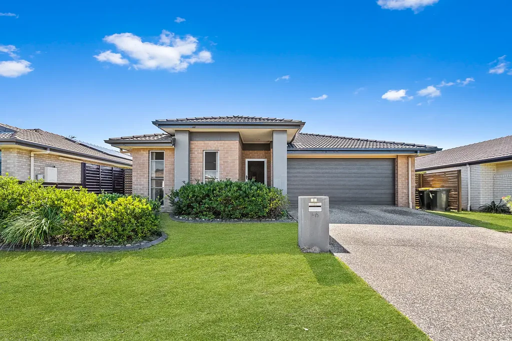 16 Oxley Circuit, Urraween, QLD 4655