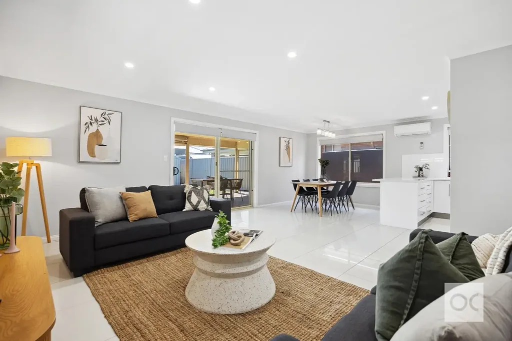 27 Sovereign Drive, Woodcroft, SA 5162