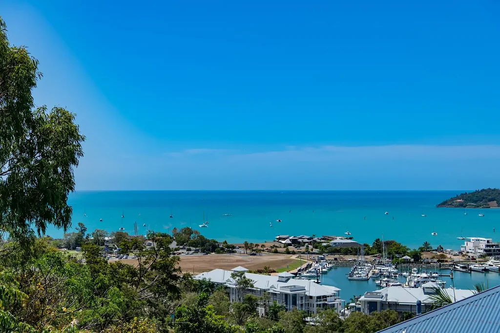 414/9A Hermitage Drive, Airlie Beach, QLD 4802