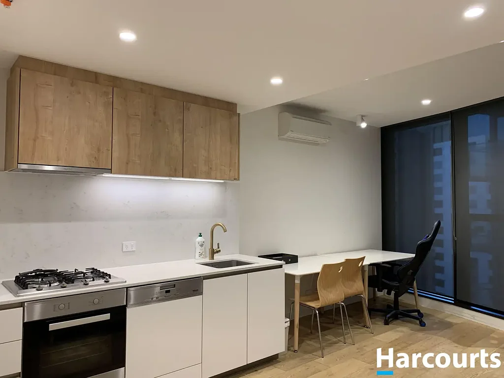 Furnished 2-Bedroom Apartment For Lease