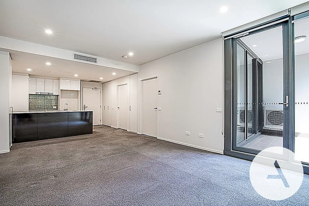 Modern One-Bedroom Apartment in IQ Smart Apartments – Prime Braddon Location with Premium Features