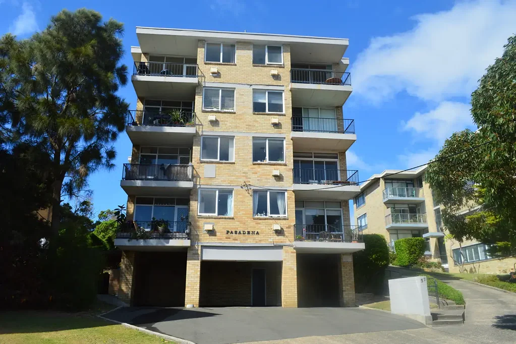 TWO BEDROOM APARTMENT CLOSE TO BEACH