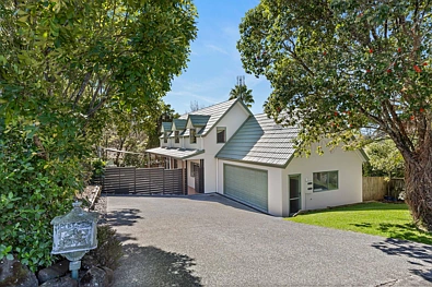 14 Patsy Ohara Place, Swanson, Auckland - Waitakere, 4 침실, 2 욕실, House