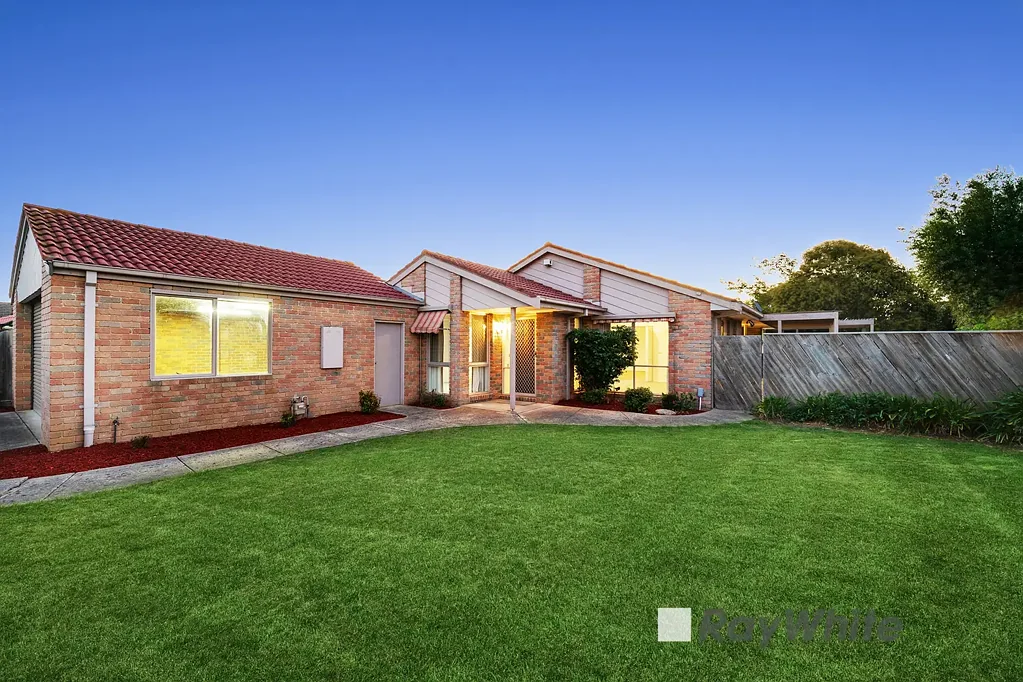 14 Katrina Close, Hallam, VIC 3803