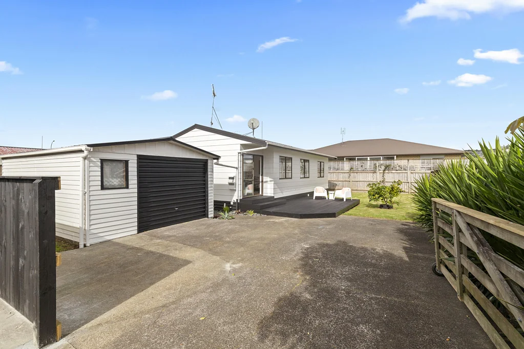Pukekohe 3房  Sun, style and privacy