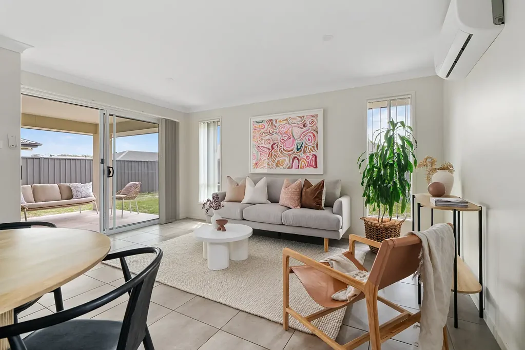 8 Sandcastle Street, Fern Bay, NSW 2295