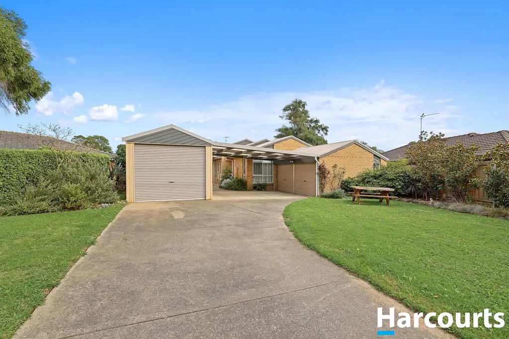 Leongatha 3कमरा Spacious Family Living with Exceptional Shedding & Entertaining!