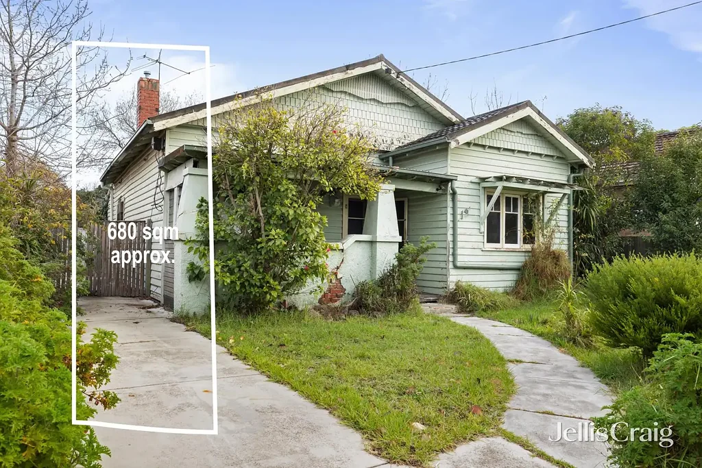 Mckinnon 3ห้องนอน An Untouched Californian on Superb Land