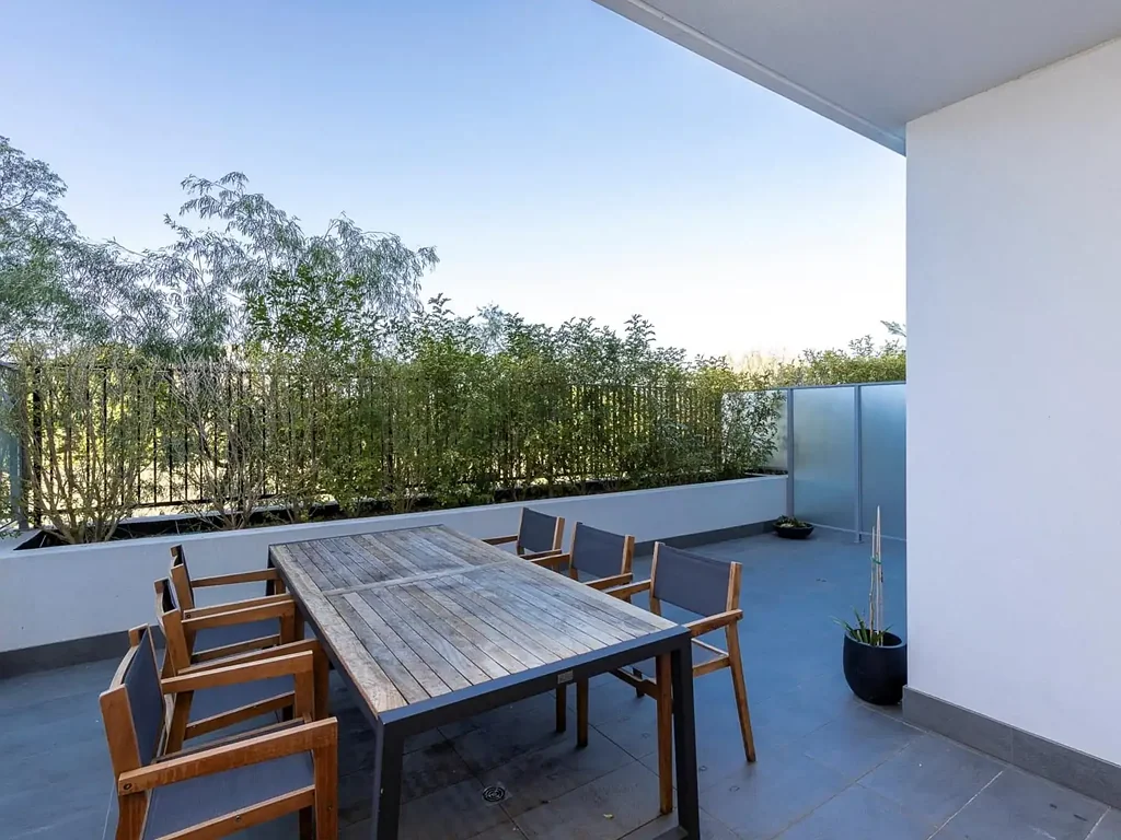 Swanbourne 1Kwarto Courtyard living with the morning sun greeting you every morning! This is the life!!