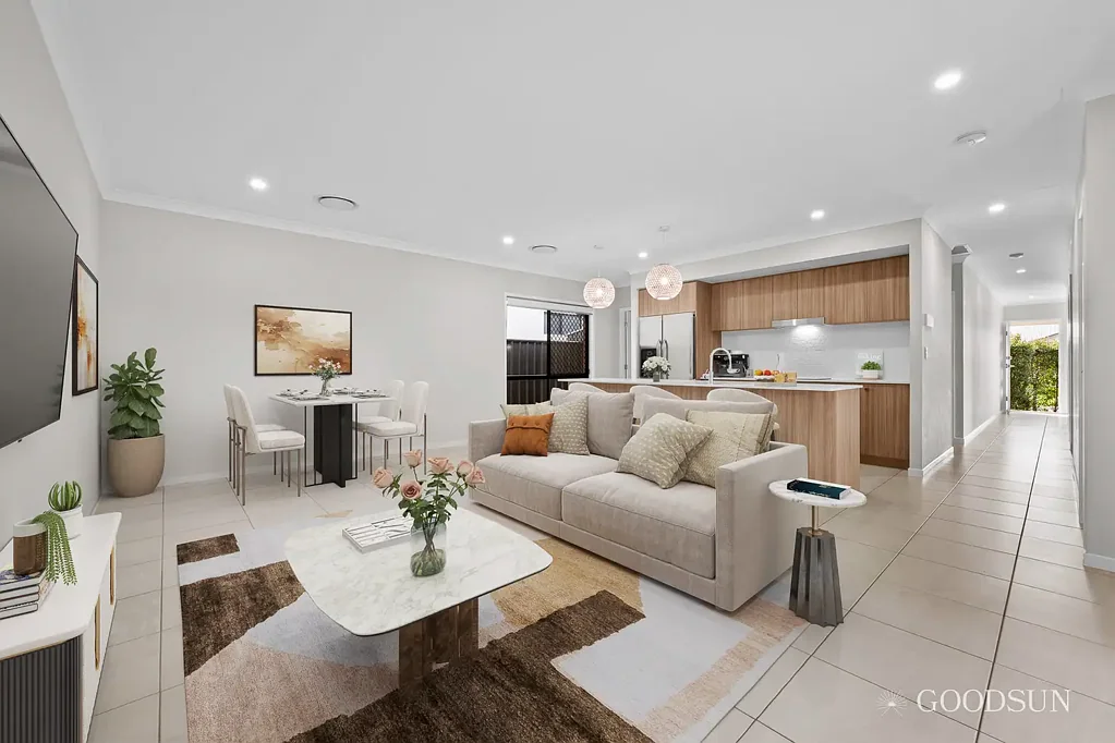 Runcorn 4ห้องนอน Only 6 Years Young - Modern Family Home with Office & Ducted A/C