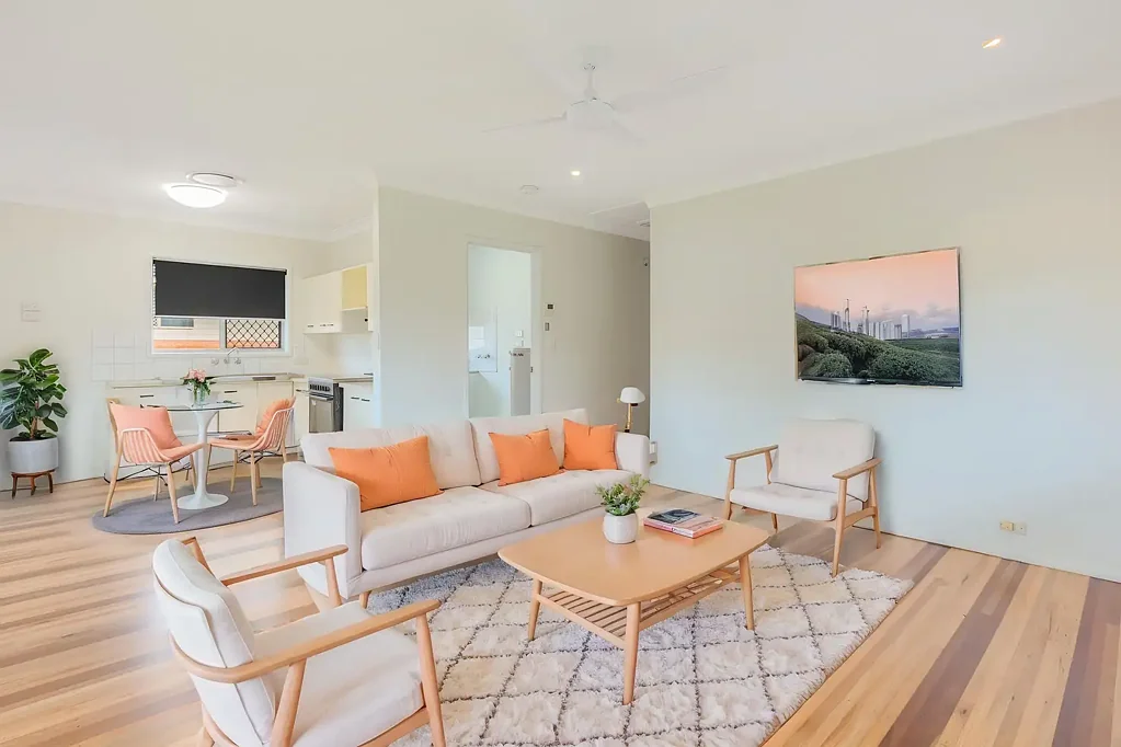 Tweed Heads West 3침실 3 Bedroom Unit on 1st Floor, Convenient Living in Tweed Heads West