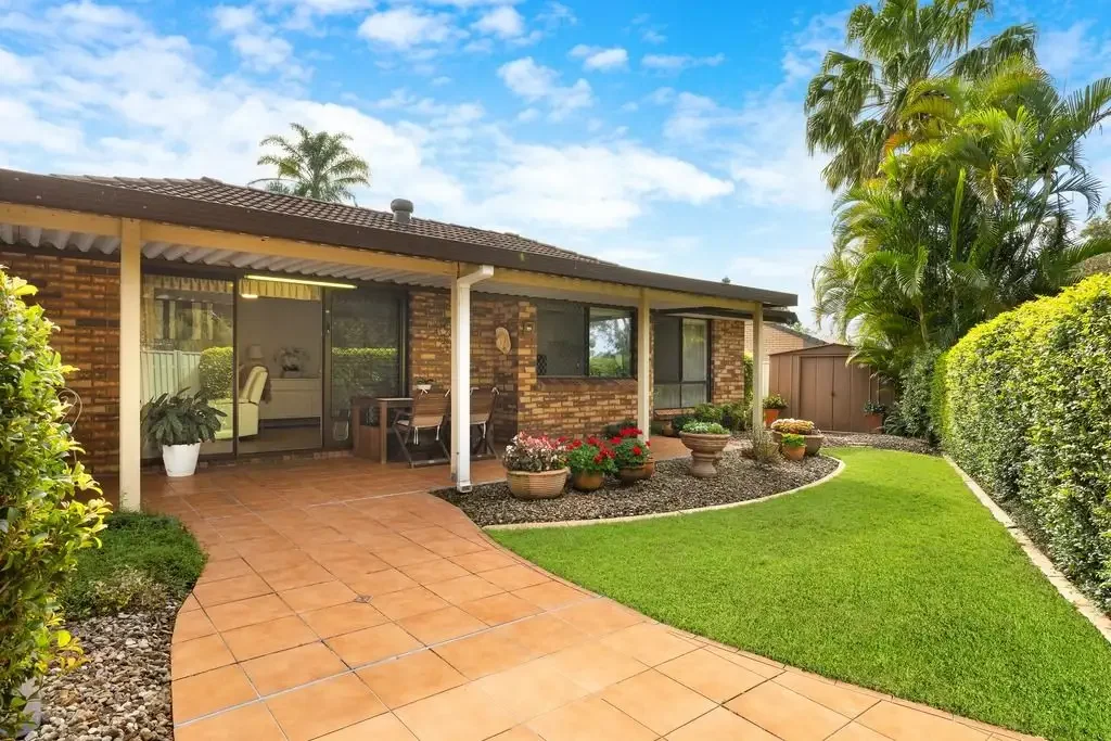 2/88 Botanical Drive, Labrador, QLD 4215