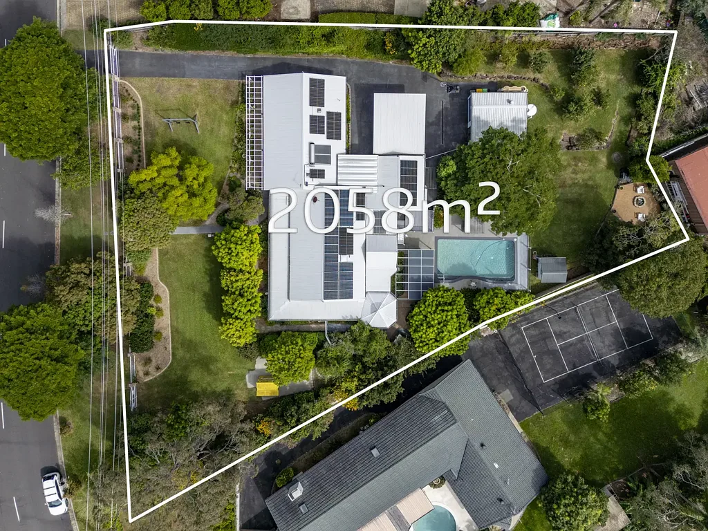 Ashmore 5غرفة نوم RARE HALF-ACRE (2,058m2) LIFESTYLE RETREAT WITH DUAL LIVING … HIGHLY-SOUGHT, CENTRAL & CONVENIENT LOCATION !!!