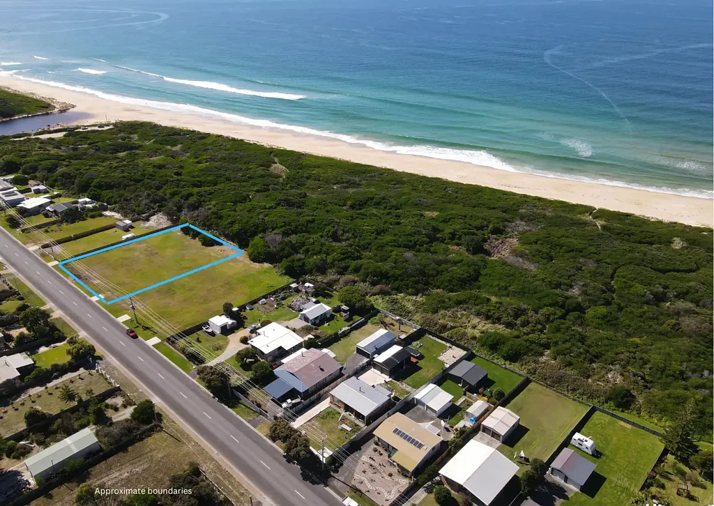 Scamander By the Beach - $599,000