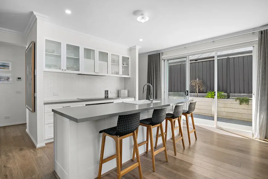 Kilmore 3房  Sophisticated Hamptons-Style Retreat with Premium Inclusions