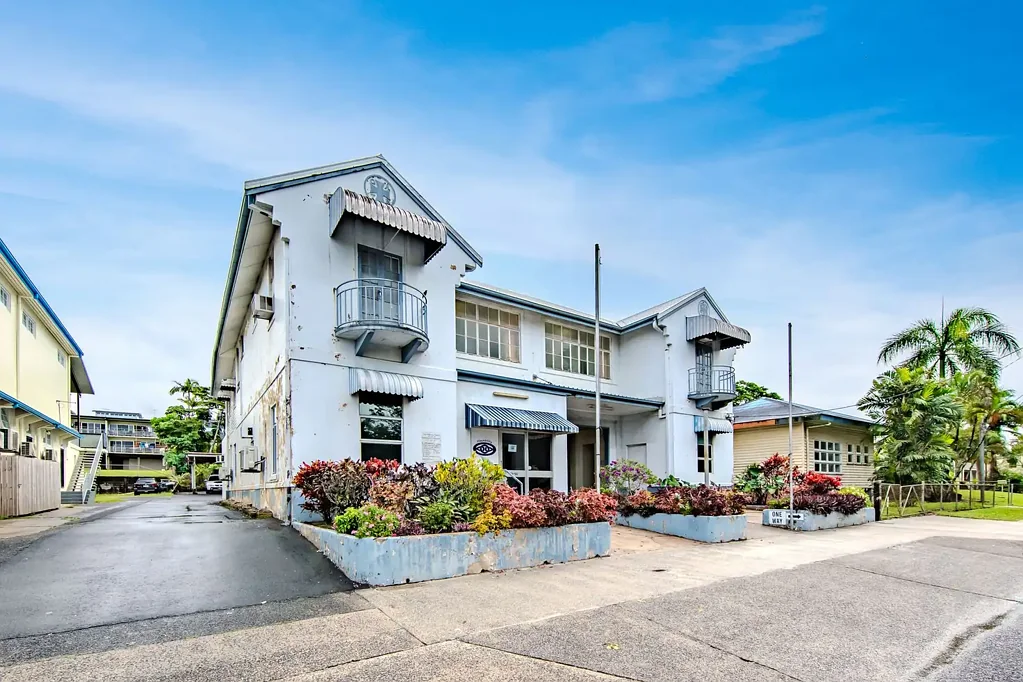 54 Fitzgerald Esplanade, Innisfail, QLD 4860