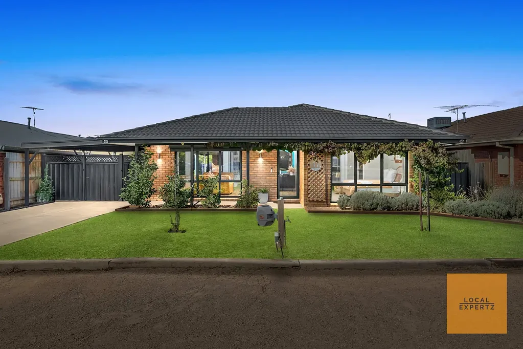 11 Peart Court, Brookfield, VIC 3338
