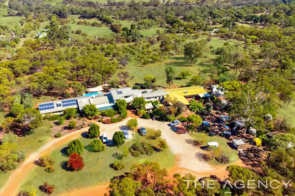 West Toodyay 9ห้องนอน "Pecan Hill Bed and Breakfast" -Rural Bliss with Booming Business