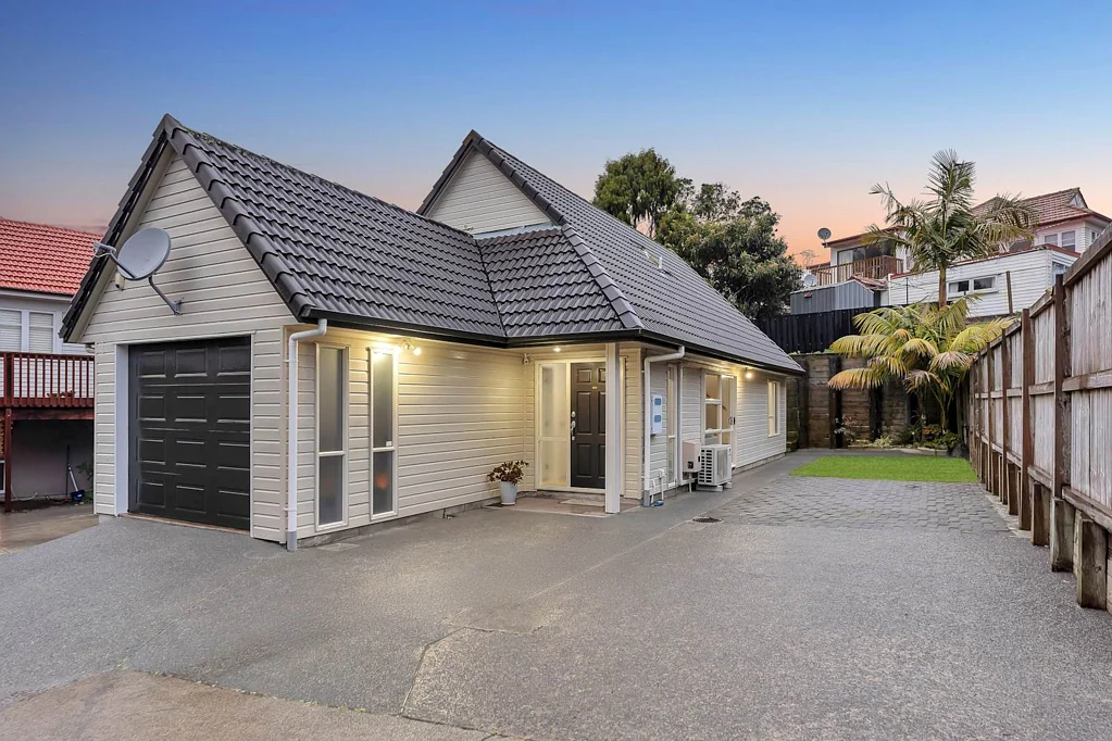 116A Oakdale Road, Mt Roskill, Auckland City, Auckland