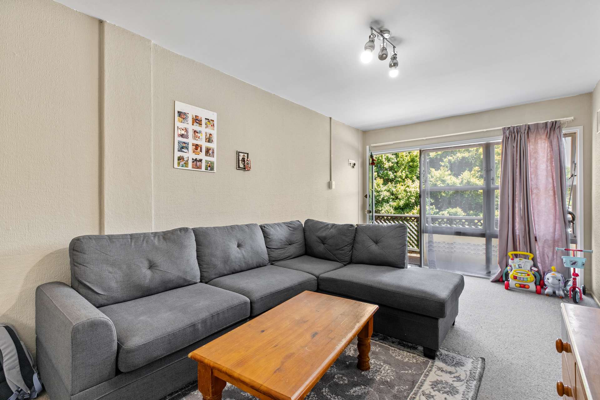 16/11 Tawera Road, Greenlane, Auckland, 2 રૂમ, 1 બાથરૂમ