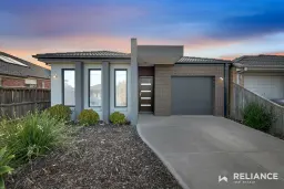 7 Erden Court, Harkness