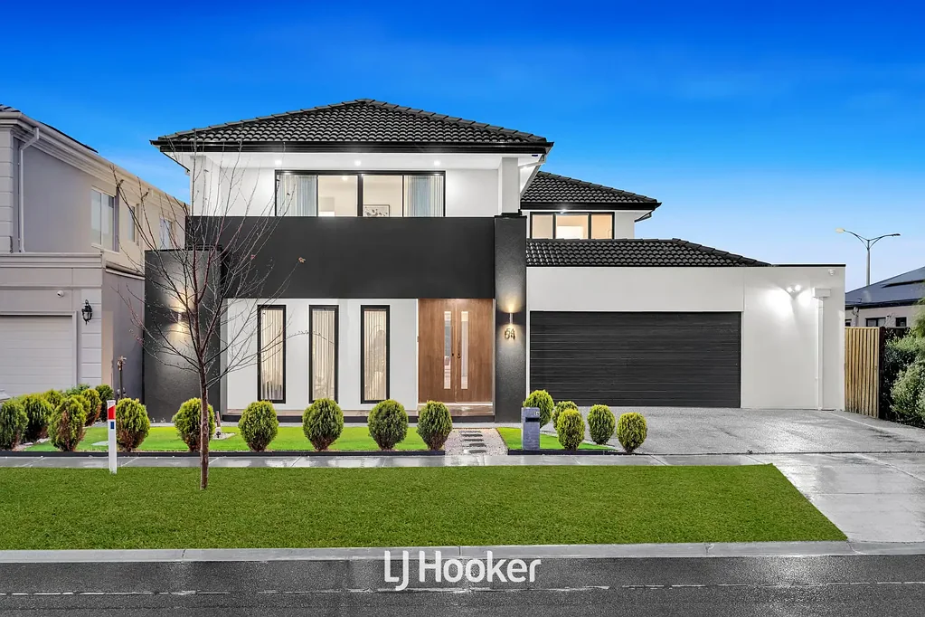 Lyndhurst 5房 Porter Davis奢居 2.6米高顶 瀑布石材台面 双岛厨房 获奖社区 一步到位生活 Luxury Family Masterpiece in the Prestigious Aquarevo Estate