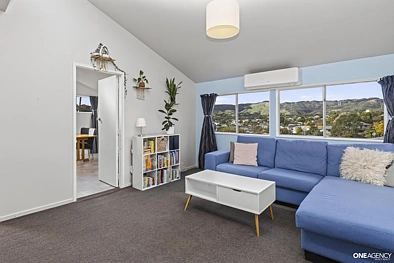71 Larsen Crescent, Tawa, Wellington, 3 Bedrooms, 1 Bathrooms, House