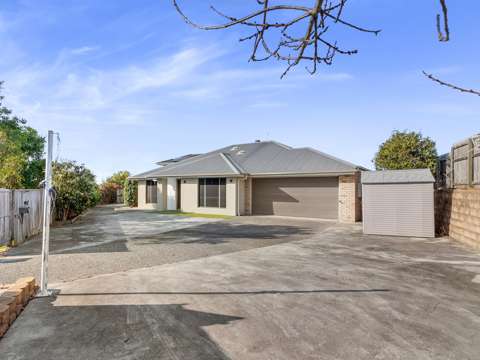 Pimpama 4 Bedroom Rare 719sqm Corner Block – A Dream Home Designed for Practical Living