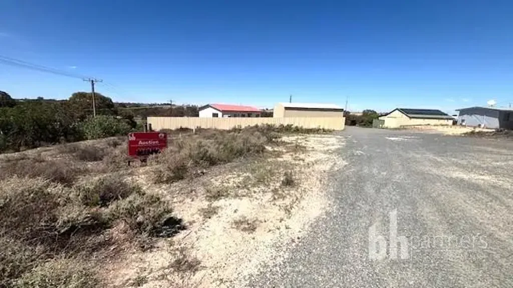 8-10 Upcher Street, Blanchetown, SA 5357