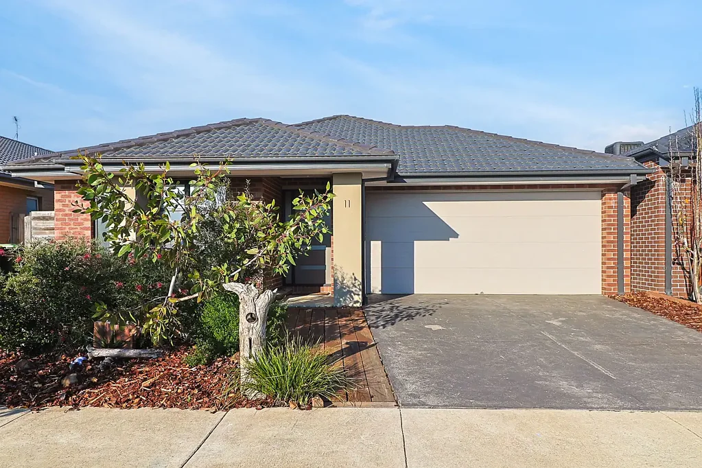11 Reeve Avenue, Armstrong Creek, VIC 3217