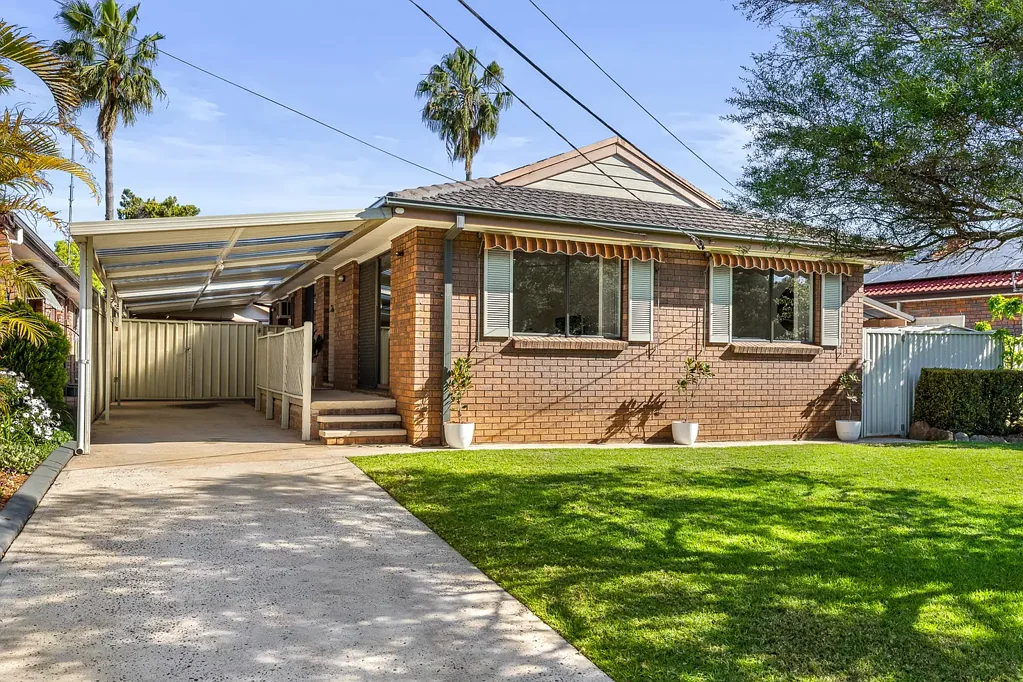 65 Chanel Street, Toongabbie, NSW 2146