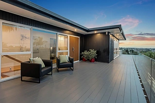 143 Kowhai Road, Mairangi Bay, North Shore City