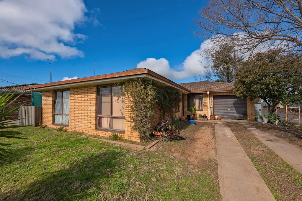 West Wyalong 4Kwarto Prime Location, Endless Potential