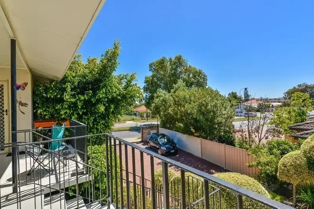 6/561 Canning Highway, Alfred Cove, WA 6154