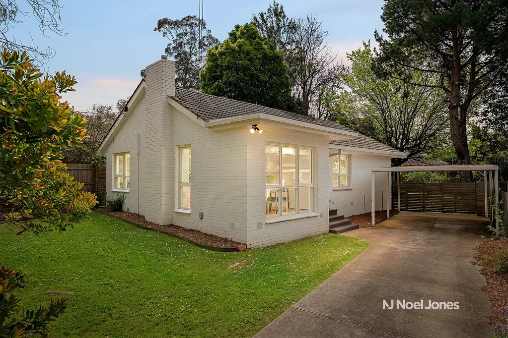 Mitcham 3कमरा Updated Classic With Room For Backyard Cricket