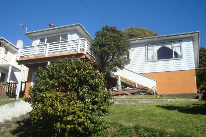 33 Waiho Terrace, Elsdon, Porirua, 3 ห้องนอน, 1 ห้องน้ำ