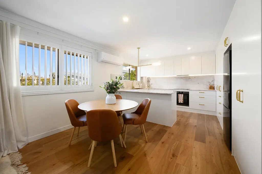 Runaway Bay 2Zimmer Sophisticated Style, Beautifully Reimagined