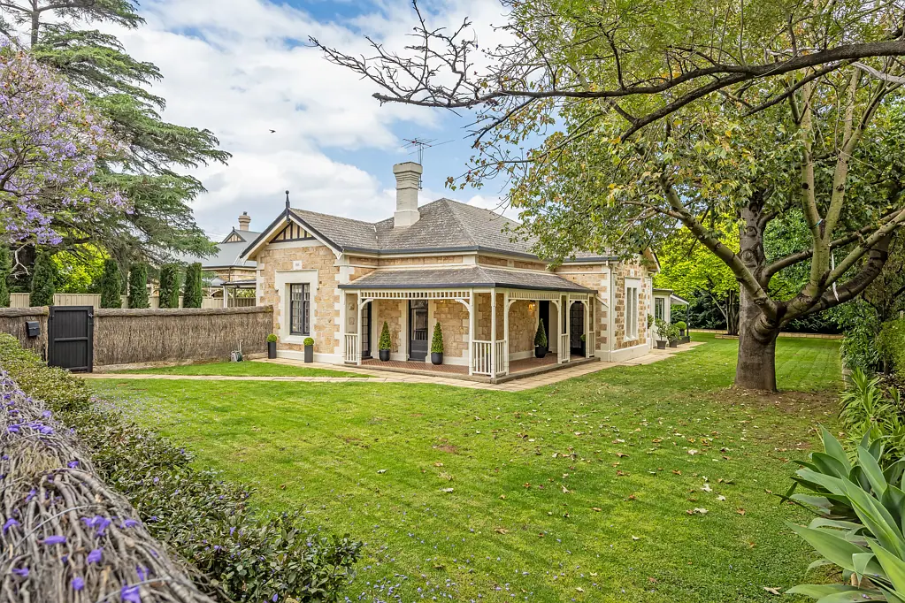 8 Sussex Terrace, Westbourne Park, SA 5041