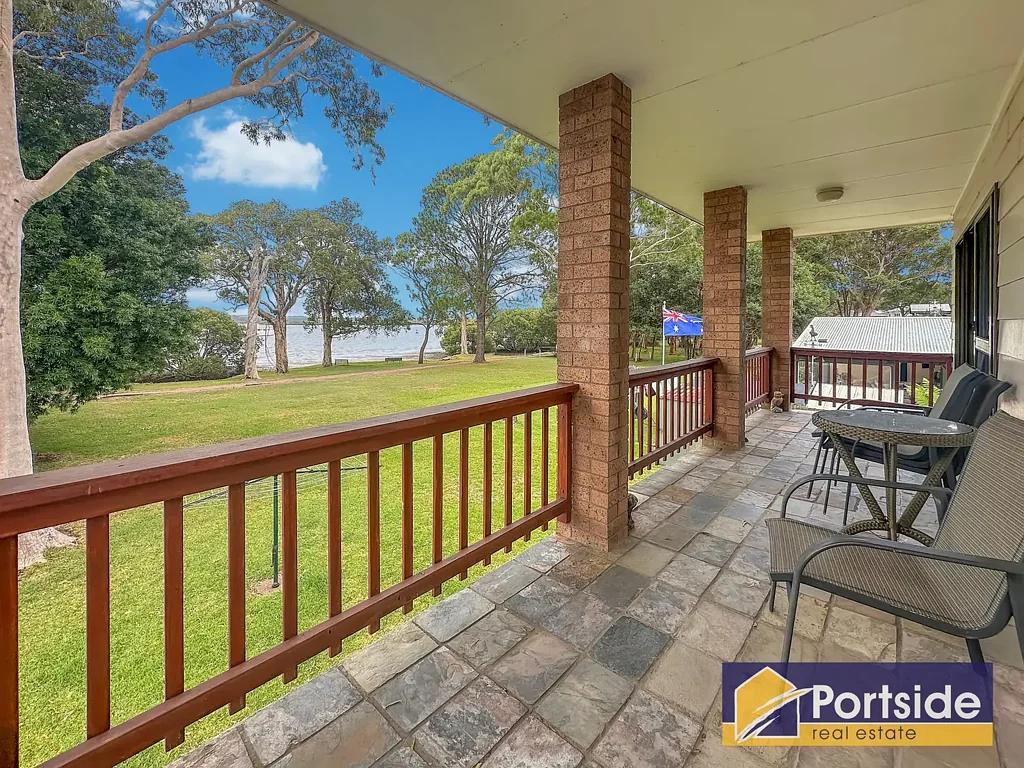3 Bed Unit - LEMON TREE PASSAGE (Power & Water Incl)