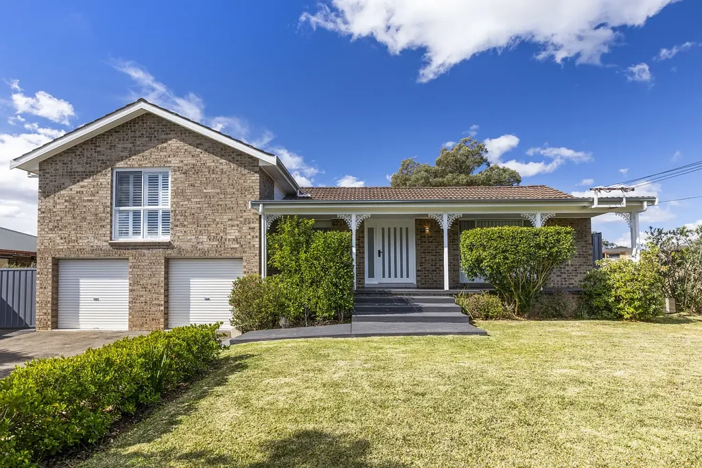 Silverdale 4Kwarto Spacious Split Level Family Living with Pool