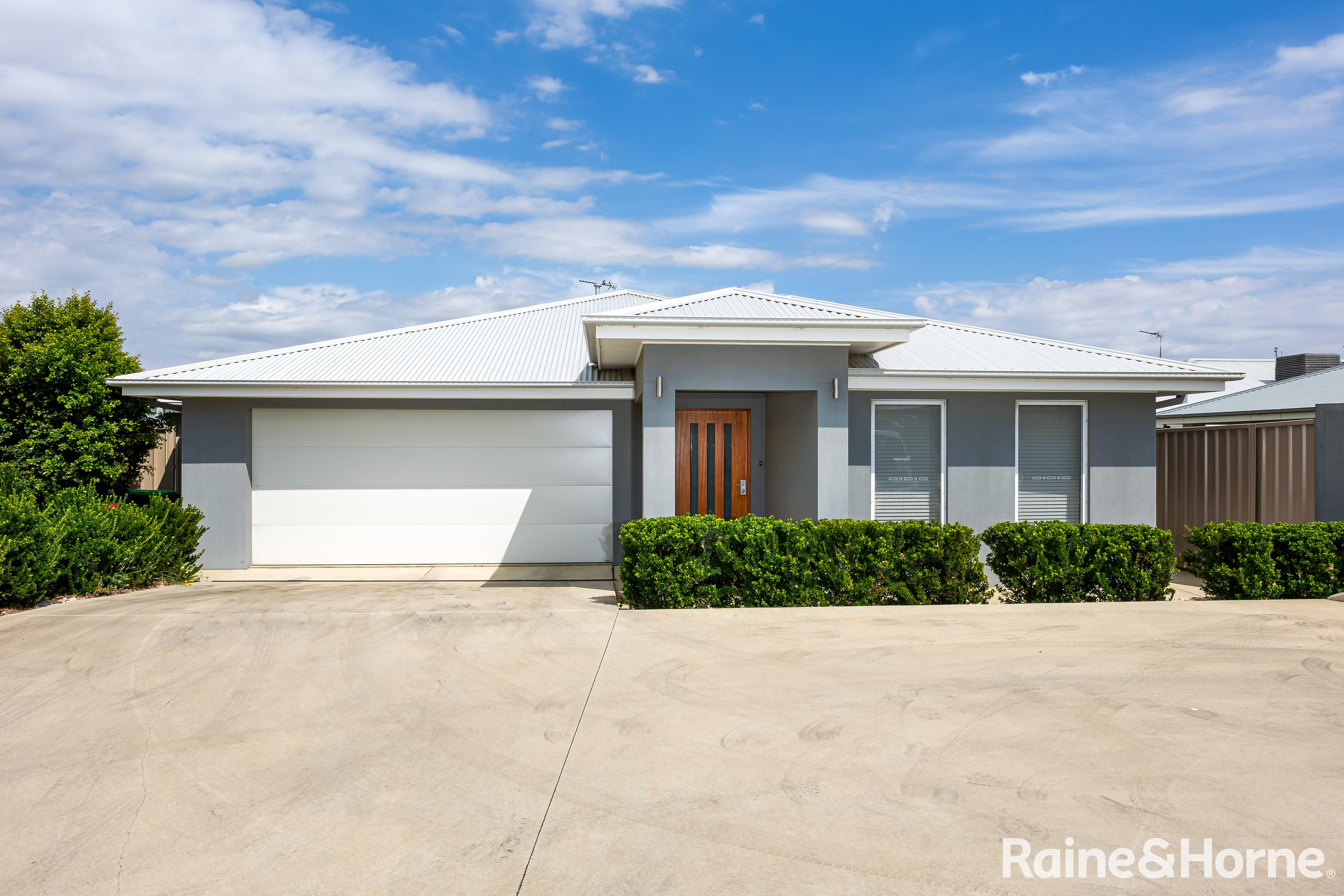 UNIT 3 12 BEETSON ST, BOOROOMA NSW 2650, 0房, 0浴, Unspecified