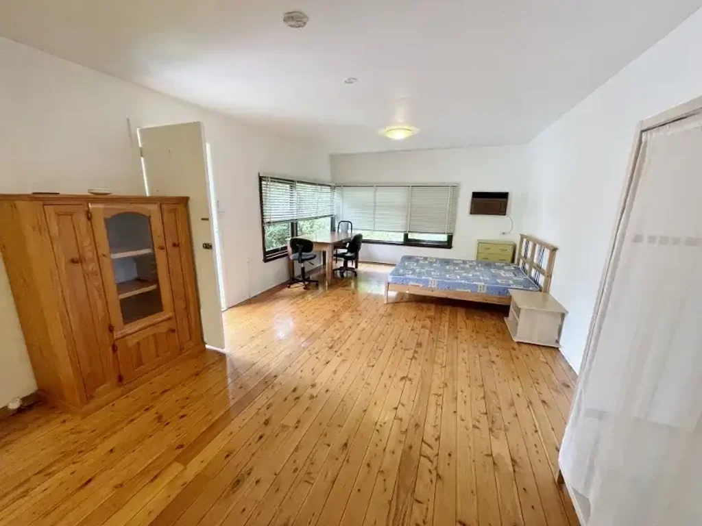 Furnished granny flat for rent