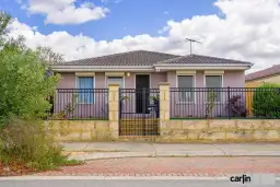 3 Antrim Way, Bertram